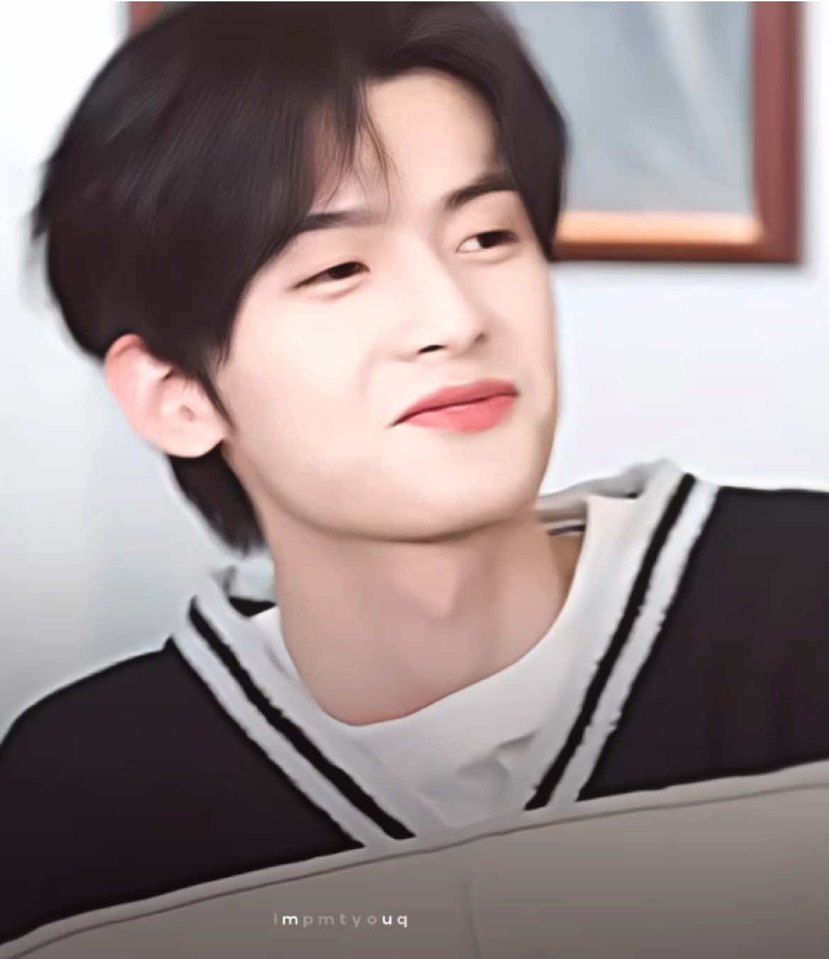 he's a gentleman. 🐶🐰 #chenheyi #liuxiening #perfectmatch #cdrama #fyp 