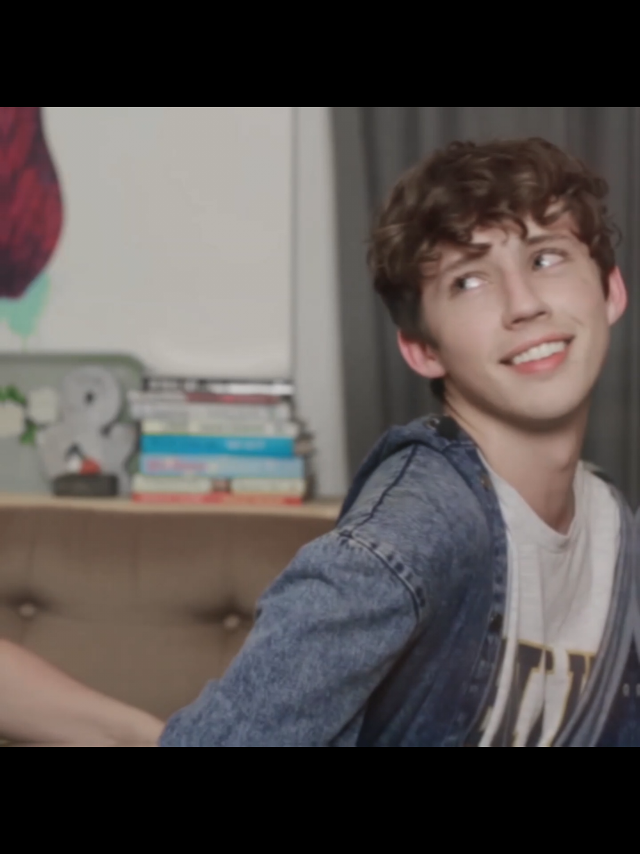 #TROYESIVAN AYYY | @Troye Sivan | #edit #viral #fyp #music 