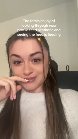 I build this house brick my brick ✨