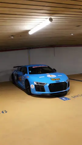 Chill 🤩 #audi #audir8 #supercar #monaco #car 