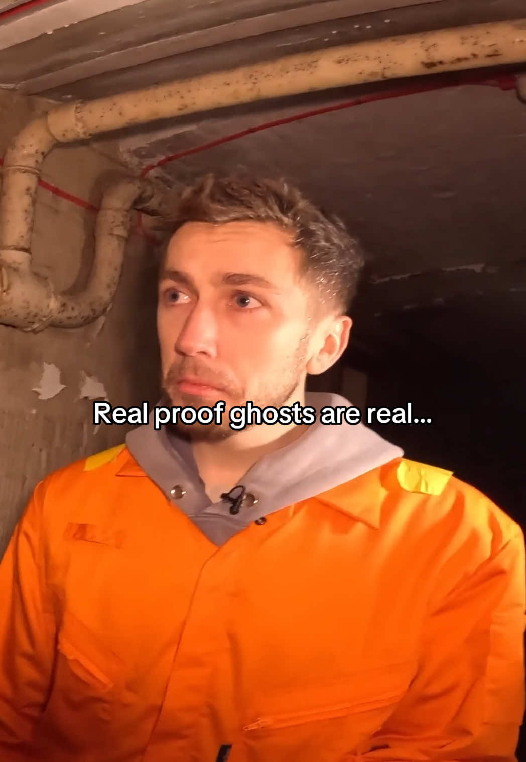 The bogeyman sounds just like @bigw2s  #sidemensunday #sidemen #prison #ghost #haunted 