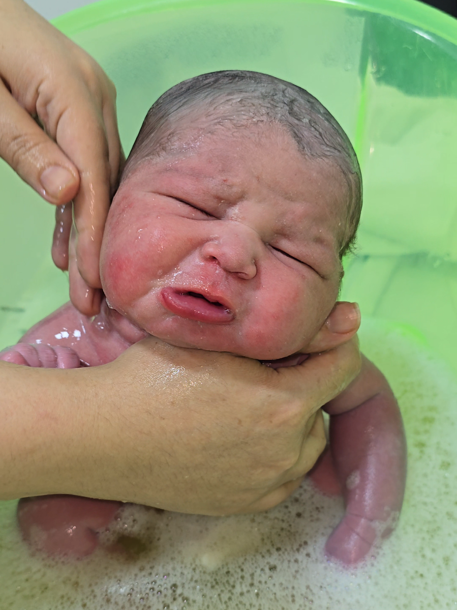 cute #baby first bath 