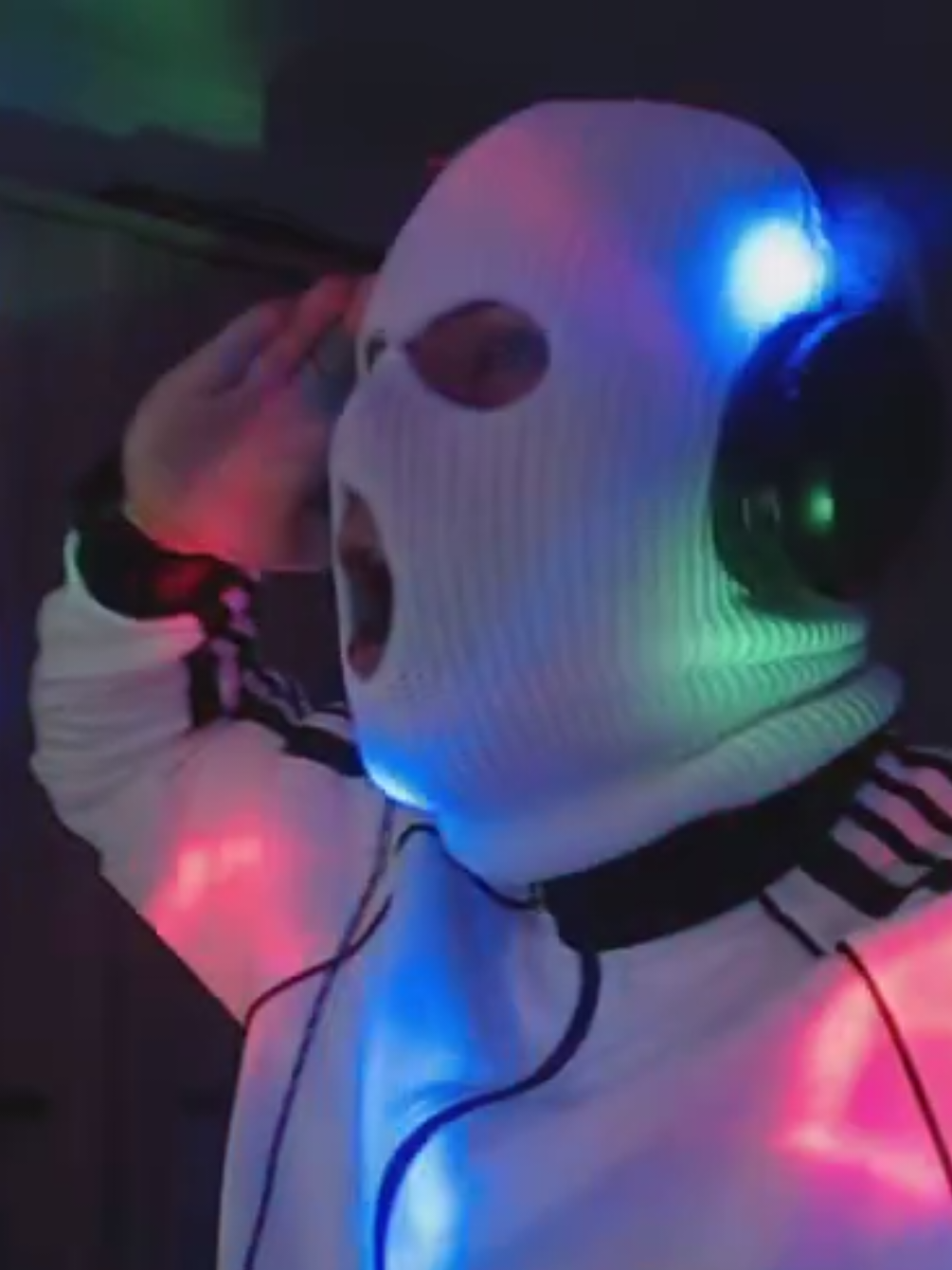 this game is like a movie. especially with @MiniPool in the squad and @liltexas playing in the back #tiktoklive #livehighlights #herar #minipool14 #battlefield6 