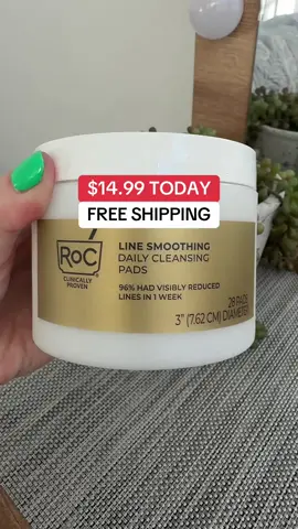 RoC LINE SMOOTHING Daily Cleansing Pads #tiktokshopcreatorpicks #tiktokshopblackfriday #tiktokshopcybermonday #ttsbeautybesties #holidayhaul   *Final Price / Shipping / Coupons / Discounts may differ based on your TikTok account, available coupons, and current promotions. Always refer to product listing for up-to-date offers. 