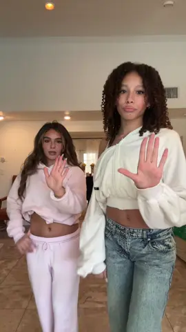 @giaroseofficial 🤍🤍 #fyp #dance 