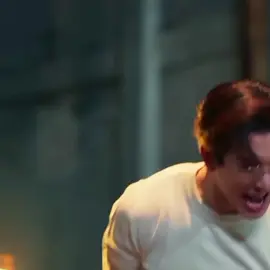 No Momento Em que Ele  Tava falando Com o Pheem Dizendo que Ele Tomou Tudo Dele e depois se virou e foi atrás do Park achei que ele fosse Dizer,: 