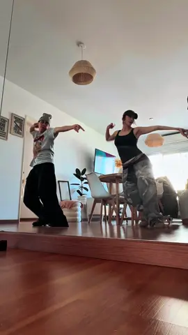 Qué lindo que la estén bailando 🥹  @Michael Jackson ONE  @Mati Barraza 🔥 #dance #fypシ #viral #pipiecheverria #michaeljackson 