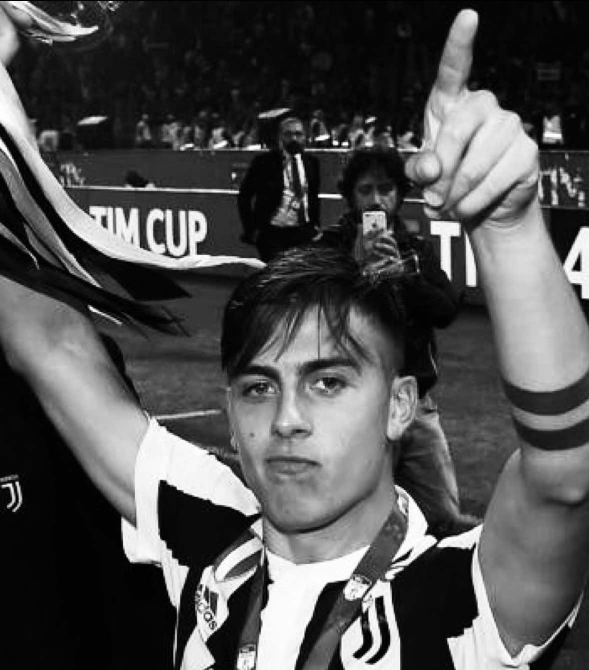 Paulo Dybala. #dybala #juventus #footballedit #darkaesthetic #targetaudience 