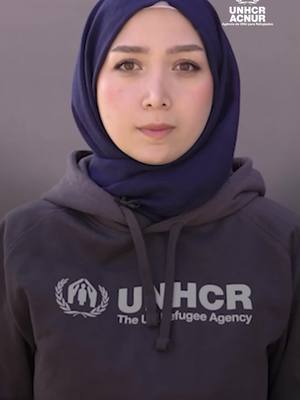 Junte-se a Maya Ghazal e ao ACNUR e faça uma doação para aquecer refugiados neste inverno.