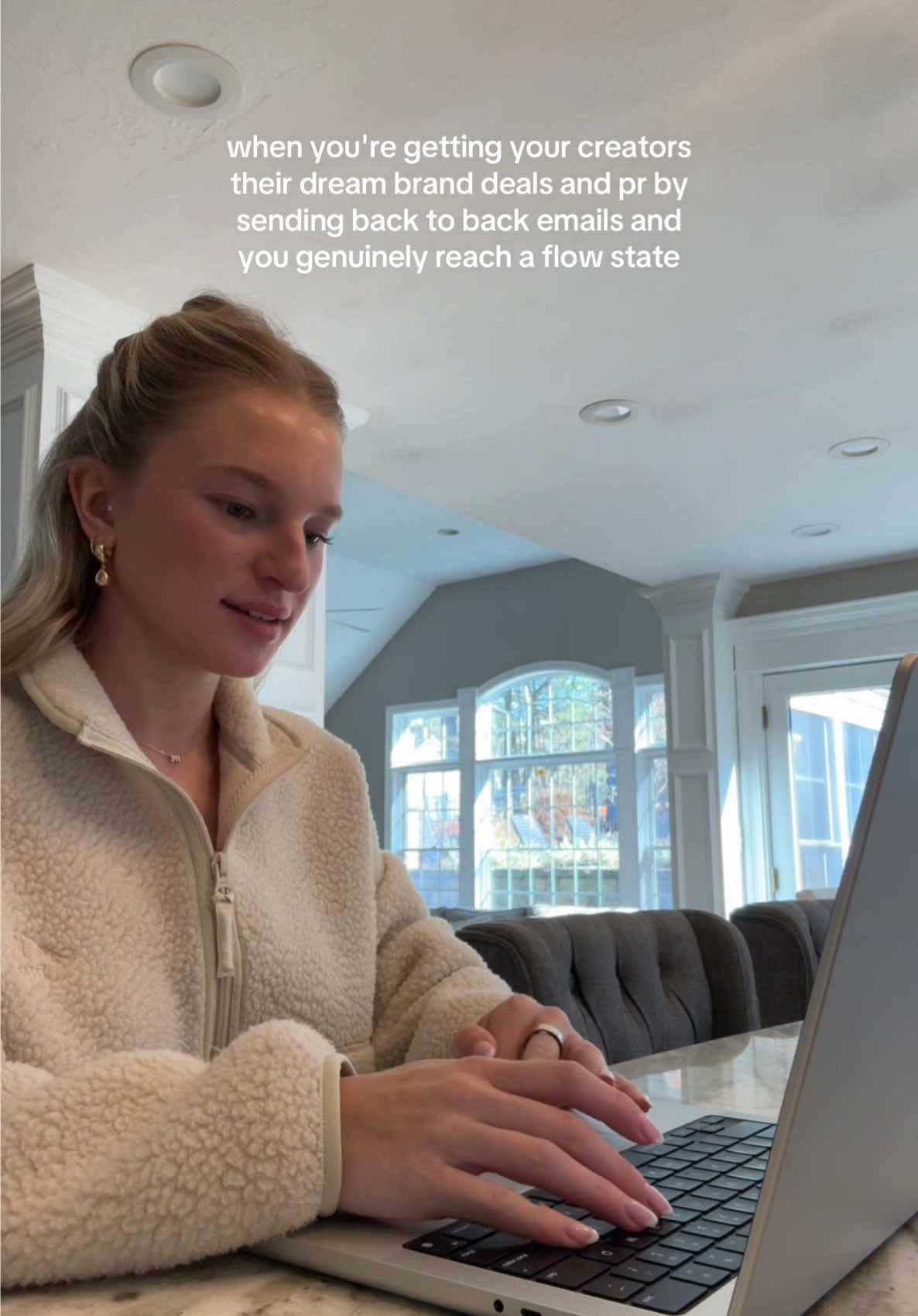 i <3 my job and my creators xoxo  @Grail Talent @Aritzia  #influencers #talentmanager #dreamjob #branddeals #fyp 