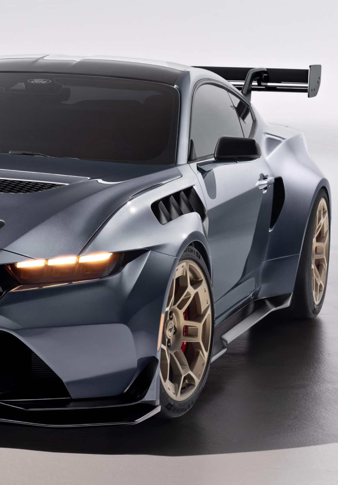 El Mustang más Mustang de todos😈🐎 Este os lo dedico @FORD España 😉 #mrsarky #coches #autos #mustanggtd #mustang 