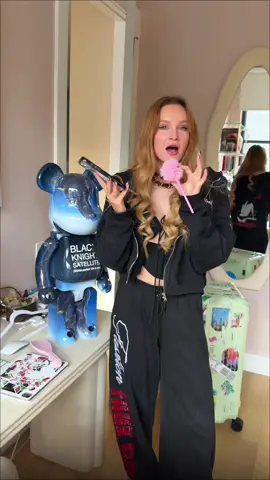 I’m so proud my brother is getting smart with his money and investing his own earnings #moneymindset #NYCEntrepreneur #fromragstoriches #businessmindset 