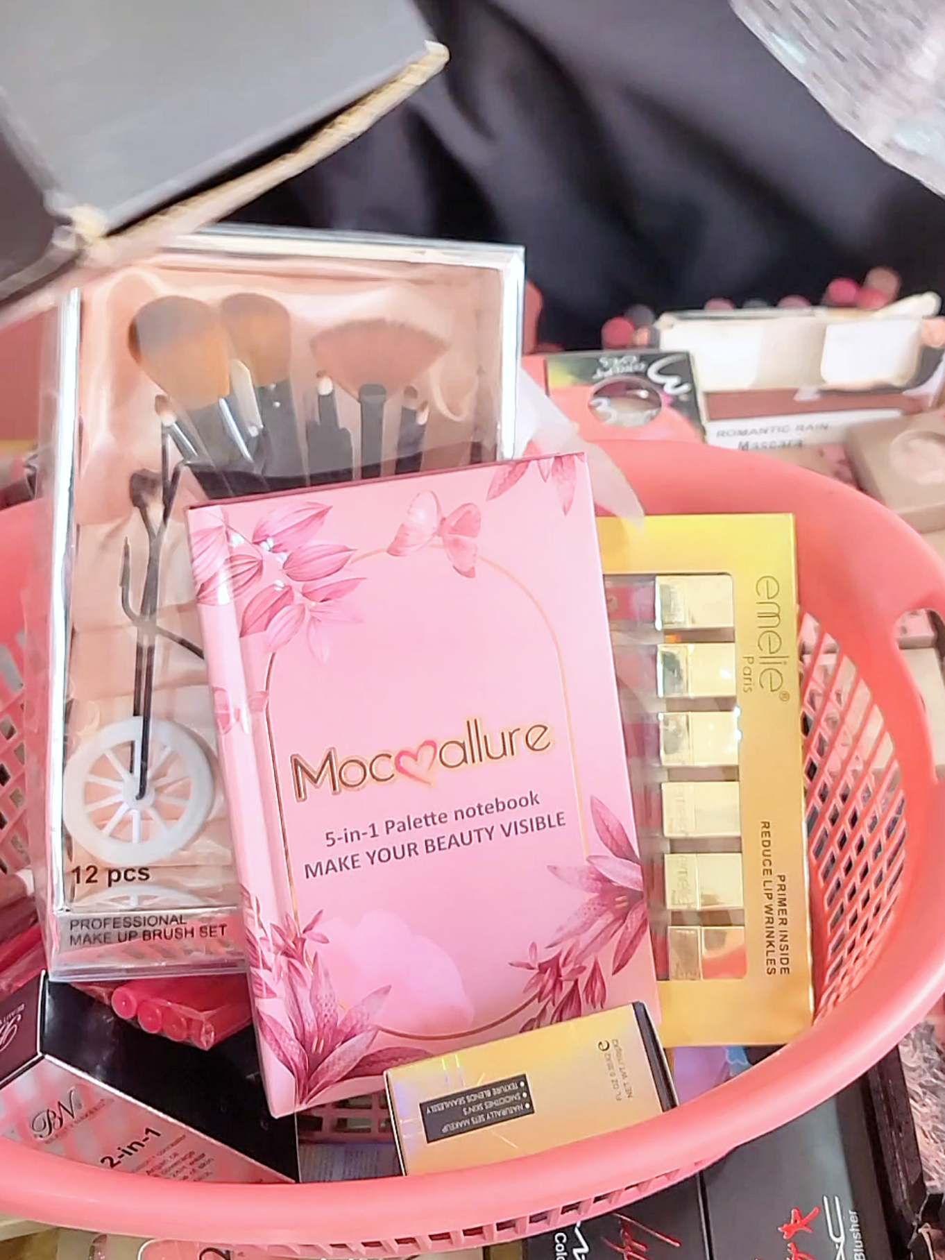 PAR ITEM 617 FULL BRIDEAL MAKEUP DEAL #FORYOU #SOHRAB #GODAM #KARACHI #FORYOU 