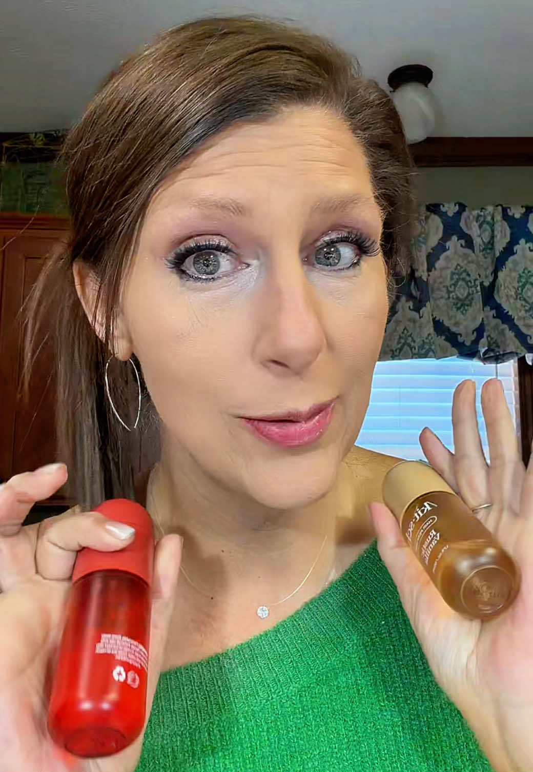 Smelling like warm vanilla  ALL DAY without drowning in perfume? Yep… this little Kitsch Hair Perfume is doing all the heavy lifting. It makes your hair soft, shiny, and smelling cozy🎄✨ #tiktokshopcybermonday #TikTokShopCyberMondayy#TikTokShopBlackFridayl#TikTokShopHolidayHaulals