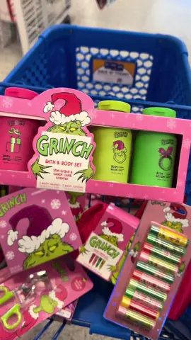 Come with me to @Ross Dress for Less and see what Grinchy finds they have #christmas #christmasgiftideas #grinch #rossfinds 