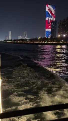 💙❤️#fyp #اكسبلورexplorel #fypシ゚ #جده #واجهة_جدة_البحرية 