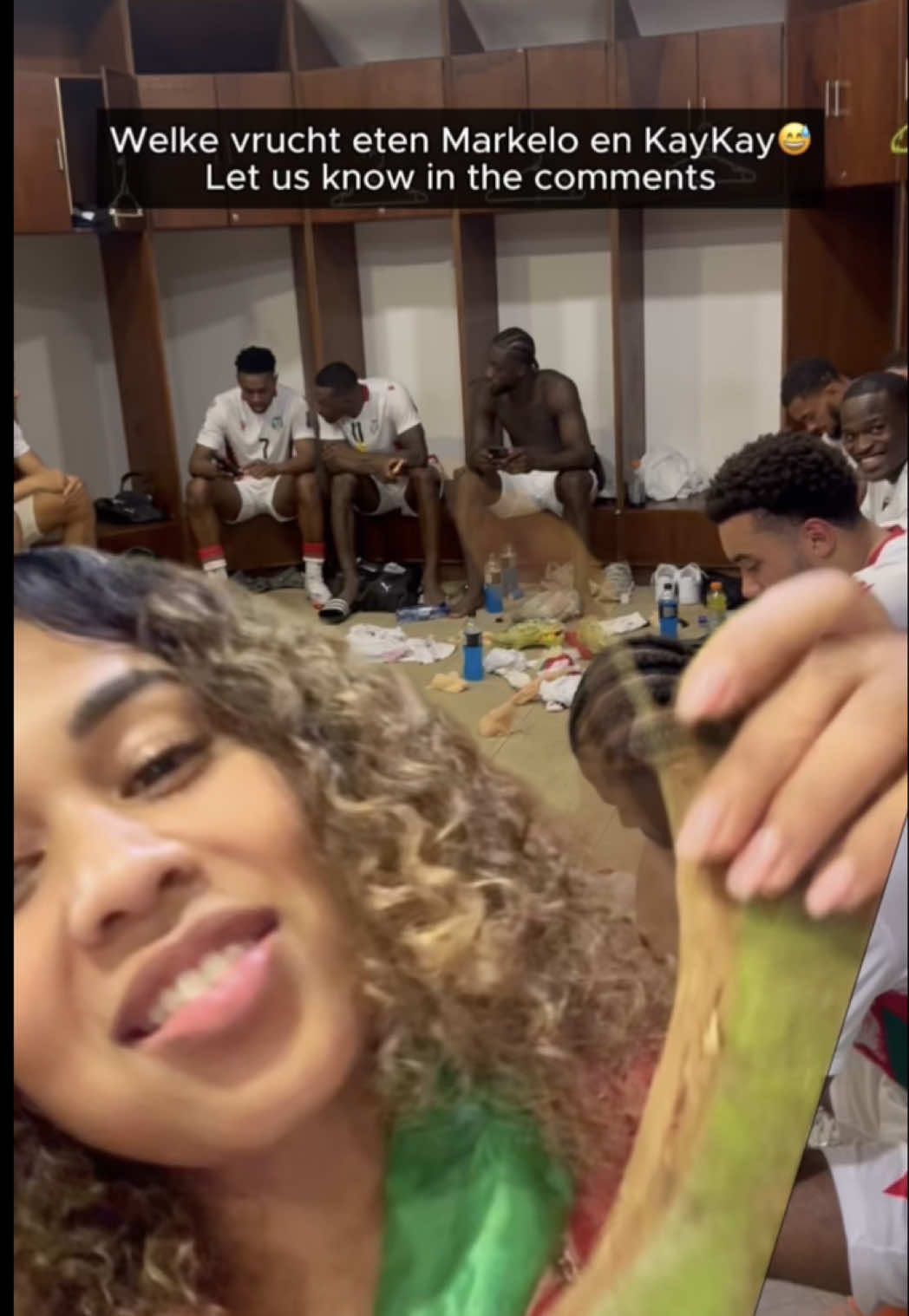 Laat ons weten in de comments wat dit is🤣🙏🏽  En vergeet ons niet te volgen! @officialnatio_  #fyp #voorjou #foryoupage #foryou #soccertiktok 