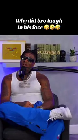 Steiny needs help bro 🤣 #christmas #blueface #steiny #viral 