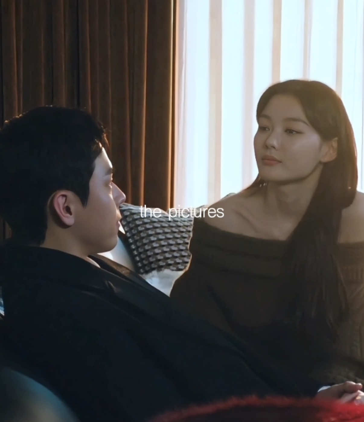 I’m 100% Team Jae Oh, he’s the only one she actually cared about and the only one she can kinda be her real self with #dearx #kimyoojung #kimdohoon #kimyoungdae #kdramafyp 