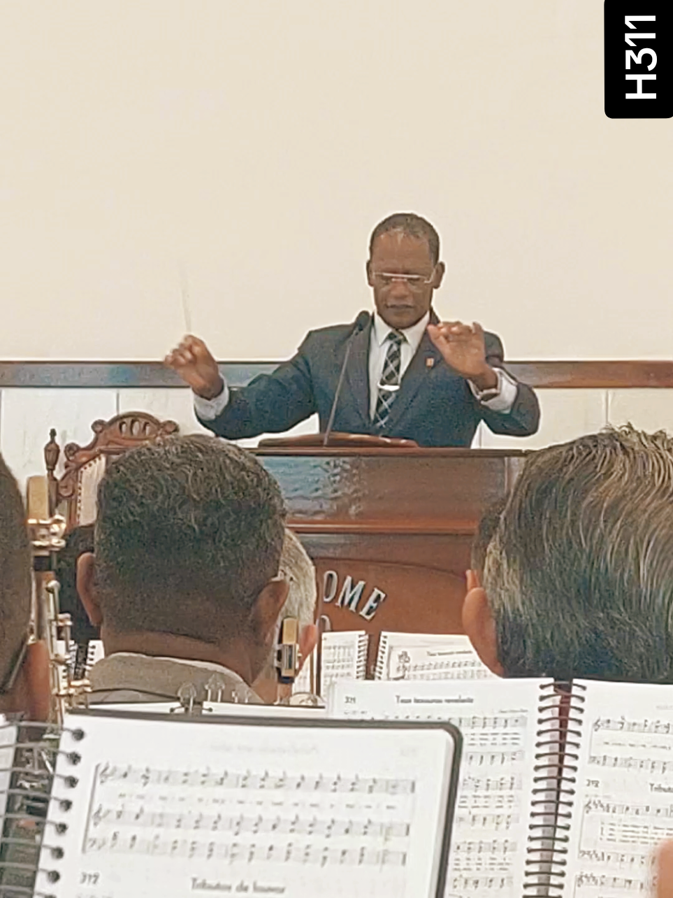 Ensaio Regional CCB Jardim Roseli 16/11/2025 Regência: Ir. Benjamim Neto (Enc. Regional de Nova Bonsucesso Guarulhos) Hino: 311 Tuba profetizando... #orquestraccb #ccb #ensaioregional #benjamimneto #hinoccb 