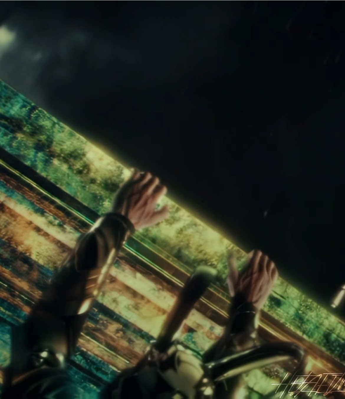 mama i think im in love #loki #lokiedit #lokilaufeyson #lokilaufeysonedit #tomhiddleston 