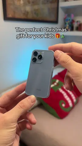All kids needs this Christmas gift 🎁🎄🎅 #smartphone #giftforkids #miniphone #christmas #christmasgift 