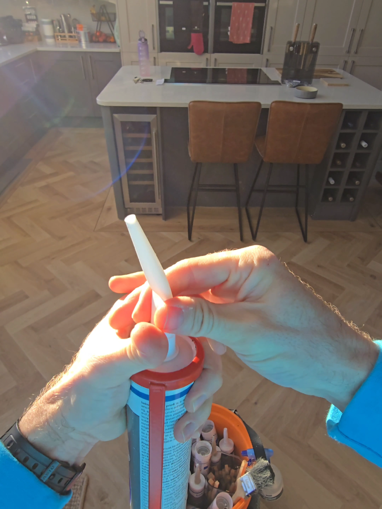 Mastic Man- Silicone caulk application 👑💯 #satisfying #masticman #southcoastsealantsltd 