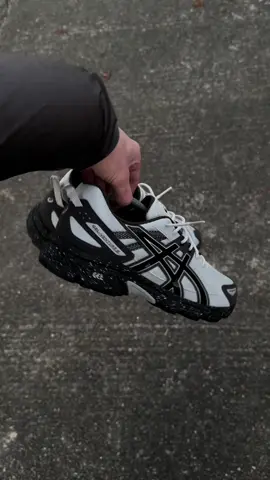 *RESTOCKED* GEL VENTURE 6 GLACIER GREY - SHOP NOW @ CREPMOVEMENT.COM #ASICS #TRAINERS #KICKS #RAVE #WINTER 