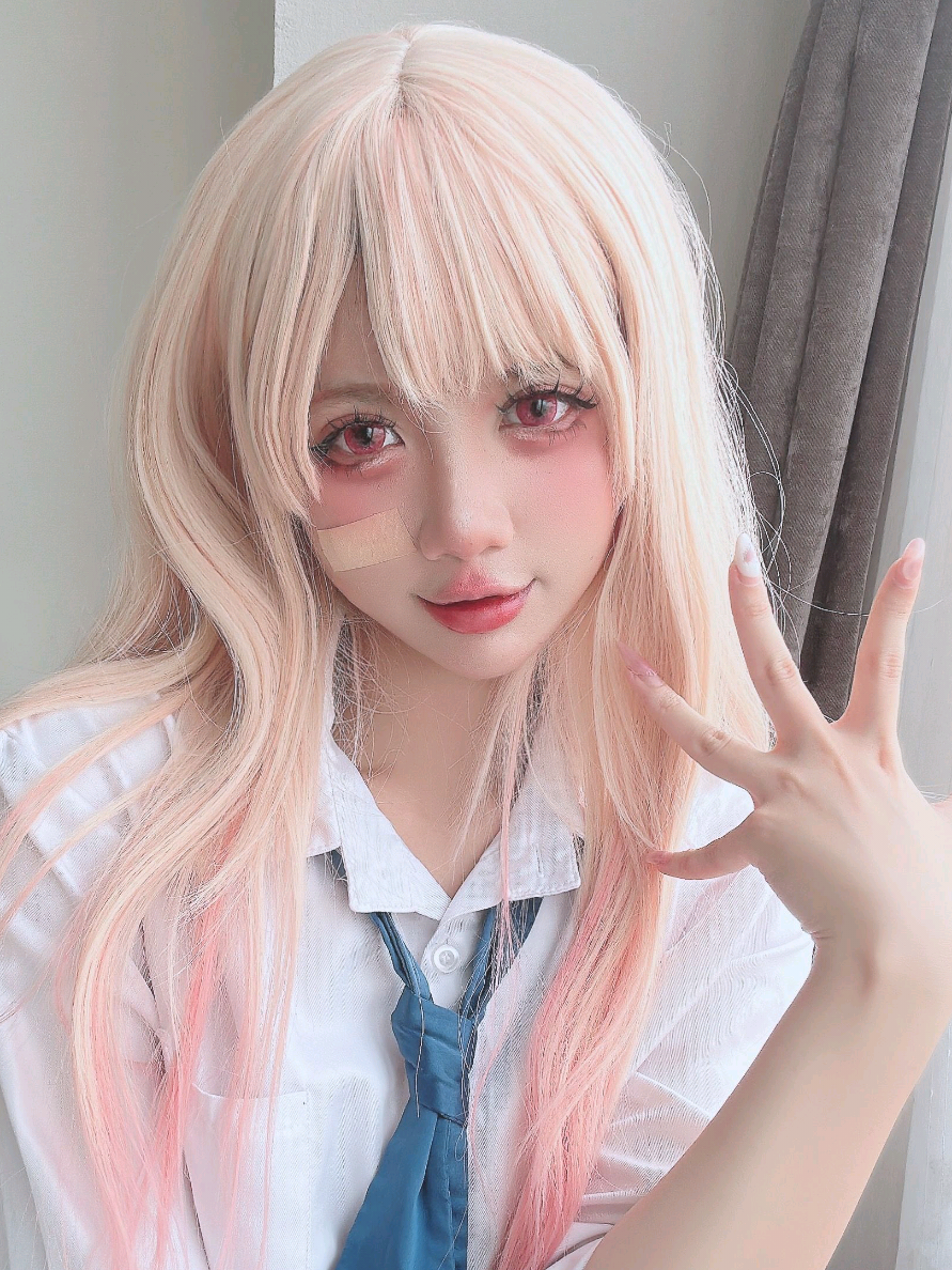 🍲 RESEP ASAM PEDAS SIMPLE & NENDANG! Bahan: Ikan (kakap/kembung) 1 ekor Cabai merah 5, cabai rawit 5 Bawang merah 4, bawang putih 2 Serai 1, lengkuas 1 ruas Tomat 1, asam jawa 1 sdm Garam, gula, kaldu secukupnya Cara masak: 1. Haluskan cabai + bawang. 2. Tumis bumbu sampai harum. 3. Masukkan sereh & lengkuas. 4. Tuang air, masukkan ikan + tomat. 5. Tambah asam jawa, garam, gula. 6. Masak sampai ikan matang & kuah meresap. #cosplay #marinkitagawa #fypシ゚ 