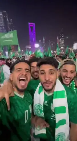 جمهور السعودية يسخر من الجزائر  #السعودية #اكسبلور #المنتخب_الجزائري #ترند #الجزائر #ترند_الجزائر 