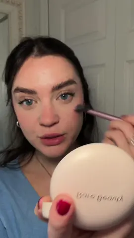 Otro día otro Blush que vamos a probar! Hoy probando el Soft Pinch Luminous Powder Blush en el tono Cheer #rarebeauty #rarebeautymakeup @Rare Beauty 