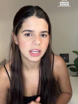 Junte-se a Julia Ferrari e torne-se um doador do ACNUR. Doe Comida Pra Viagem!