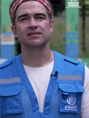 Junte-se a Alfonso Herrera e torne-se um doador do ACNUR. Doe Comida Pra Viagem!