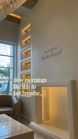 Just let me liveee🫶🏽☁️… #slowmorning #dillydally #girlythings #morningvlog #softlife 