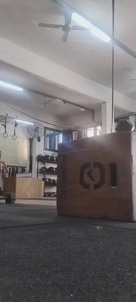 #Lunes #Fuerte #disciplina  #CrossFit 😝🏋🏻‍♀️🤸🏻‍♀️🏃🏻‍♀️