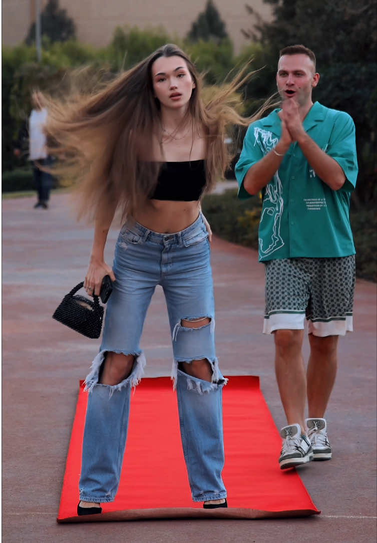 All eyes on her😏 #RedCarpetBoy 