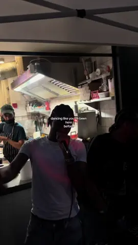 #tn_490 performing ain’t stopping #darkrnb #utopia #newmusic 