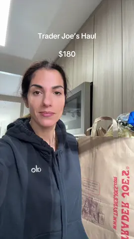 #traderjoesmusthaves #traderjoeshaul #groceryhaul #familyof4 