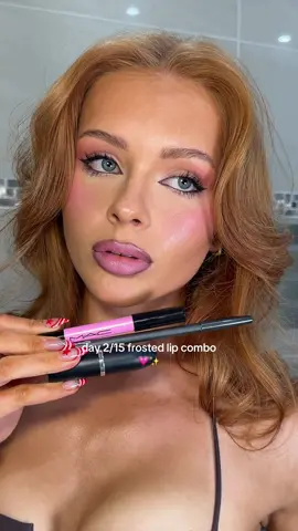 lip combo of the day👄👄 products: @maccosmetics lip liner ‘chestnut’ lipstick ‘crème de nude’ dazzle crayon ‘spaced out’ #fyp #lip #lipcombo #day2 