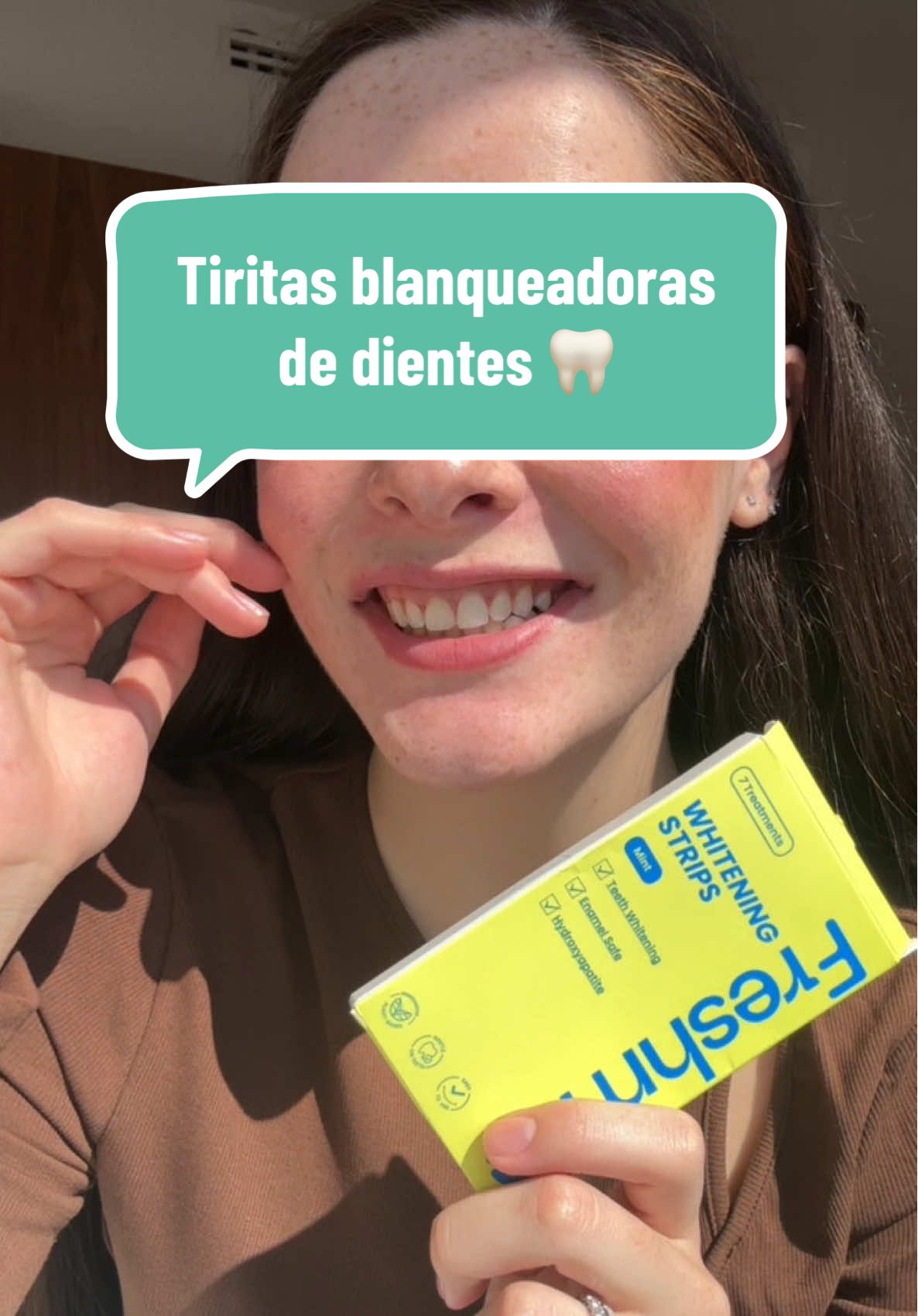 Waw que ves resultados de blanqueamiento en tus dientes con la primera tirita que usas ✨ Resultado inmediato 🫶🏻 Puedes conseguir las tuyas en en carrito 🛒 naranja 🧡  #mexico🇲🇽 #monterrey #blanqueamientodental #tiritasblanqueadoras #freshmiletoothpastetables 