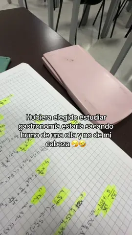 Como es posible😫🤣 #fyp #foryoupage #universidad #calculo #administraciondeempresas 