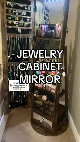 Replying to @J E A N N E | mom of both 💙🩷  If you need a gift someone will actually use every day, this is it!  #mirror #vanitymirror #giftforher #tiktokshopblackfriday #tiktokshopcybermonday 