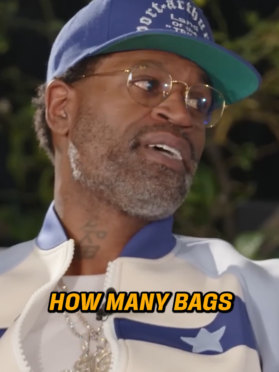 Magic Johnson opens up about the offers and incentives that flew his way during his recruitment process. He breaks down the pressure, the attention, and the behind-the-scenes chaos of being a highly sought-after hometown star. His story shows how he navigated it all while staying focused on the bigger picture of his future.