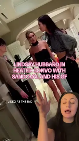 Lindsay Hubbard gets into heated convo with Sandoval and his gf @Page Six @Virtual Reali-Tea by Page Six  #bravocon2025 #bravocon #bravoconrecap #lindsayhubbard #tomsandoval #summerhouse #scandoval #bravotiktok #bravotiktoker 