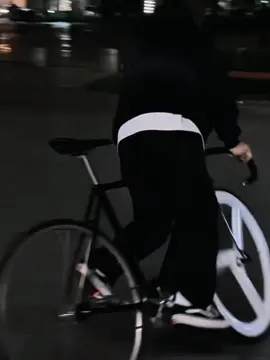 My trick #xuhuong #xh #njs #fixedgearvietnam #fixedgear 