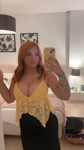 🌻#fyp #foryoupage #holidayvibes #abulferia2025 