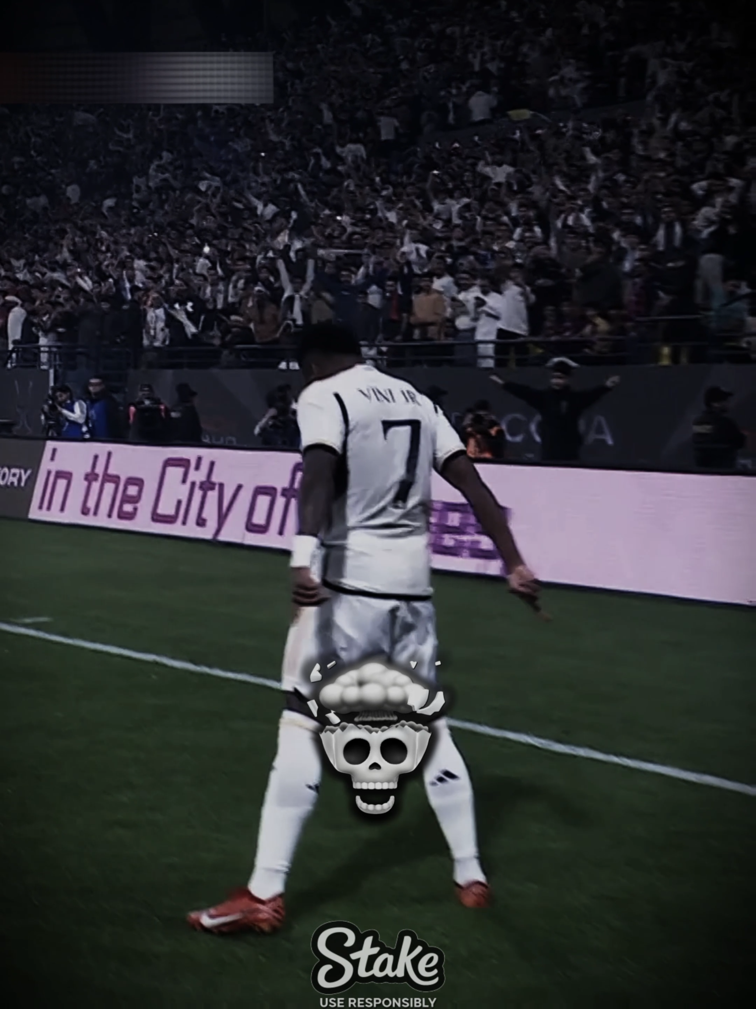 Vinicius Jr vs Barcelona ☠️🔥 #vinijr #realmadrid #barcelona #football #blowthisup