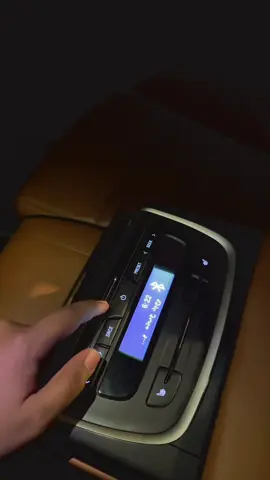 أبغا طيار يسوق فيني هذي ما يسوقها أي شخص الي يخبر له طيار لا يقصر #lmpala #امبالا2016 #غزاله #USA #ksa🇸🇦 