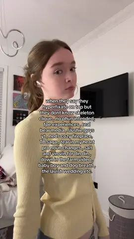 dont take this the wrong way, you can still be a fan of tøp without knowing these, they can still be your favourite band . its the people who says they “hyperfixate”#twentyonepilots #hyperfixated #fyp #clikkie #actives 