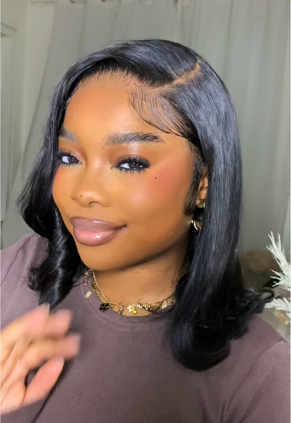 mon makeup de 10 min 💕 @Huda Beauty @AWAE COLLECTIONS @DanessaMyricksBeauty  #makeuphacks #makeup #beauty #BeautyReview #fullface 